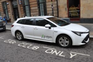 Glasgow doubles electric car sharing club 
