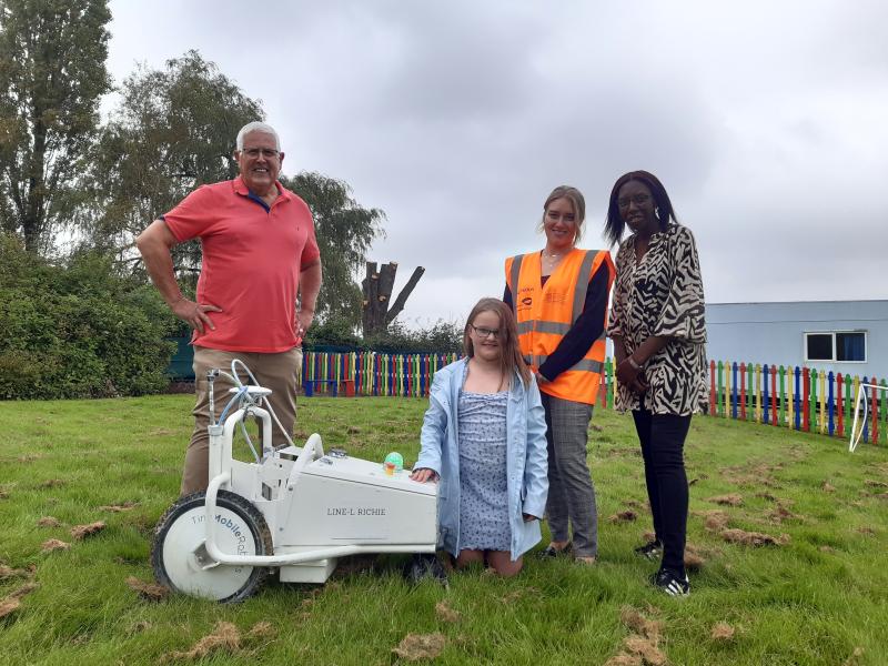 Robot ‘Line-L Richie’ makes pitch-marking Easy
